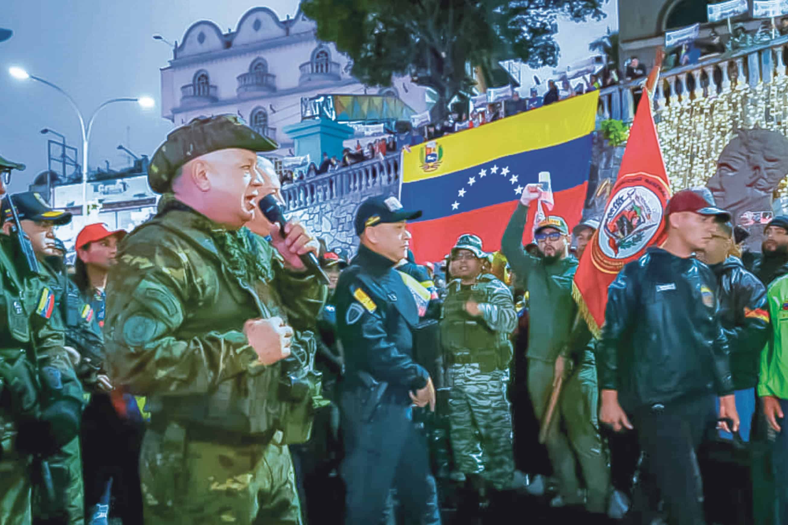 Crece presión sobre Maduro tras operaciones encubiertas en Venezuela