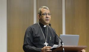 Monseñor insta a construir un modelo económico menos dependiente de la explotación de la naturaleza