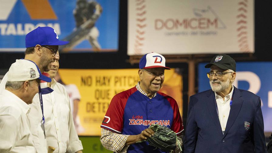 Marichal al inaugurar el torneo: "Me sentí como cuando lancé en este estadio por primera vez¨ Marichal al inaugurar el torneo: "Me sentí como cuando lancé en este estadio por primera vez¨