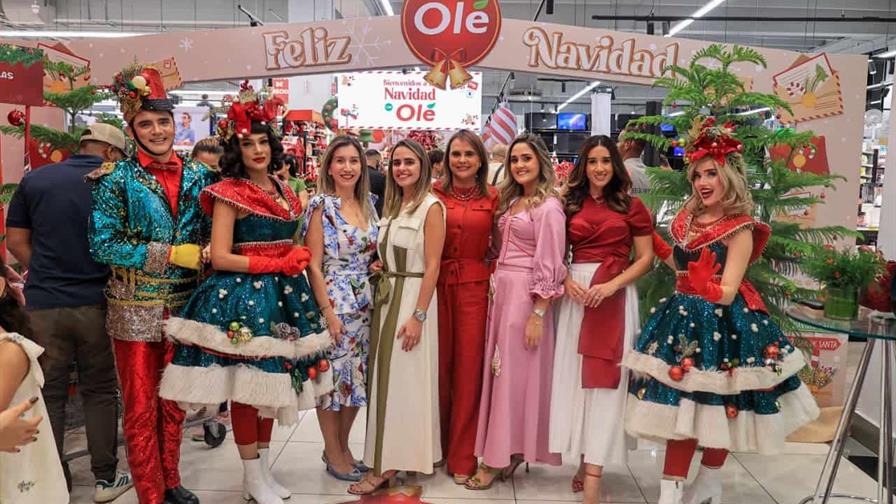 Hipermercados Olé recibe la Navidad Hipermercados Olé recibe la Navidad