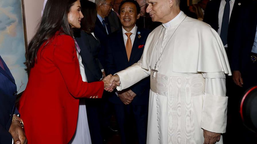 La reina Letizia y el papa llegan a la FAO en Roma para celebrar el Día de la Alimentación La reina Letizia y el papa llegan a la FAO en Roma para celebrar el Día de la Alimentación