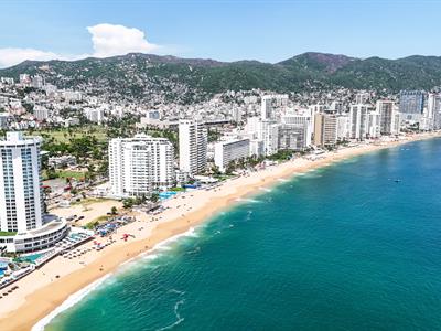 Turismo global reduce su huella de carbono; supera niveles prepandemia