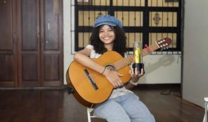 "Ya me lo creo": cantautora de 13 años conquista el Golden Buzzer en DGT con una canción propia