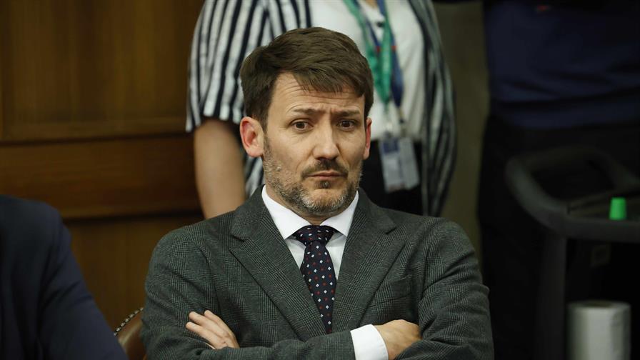 Renuncia el ministro de Energía de Boric por un escándalo en las cuentas de la luz