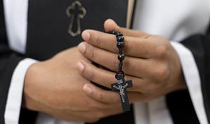 Los católicos suben en el mundo pero bajan las vocaciones, sobre todo de las religiosas