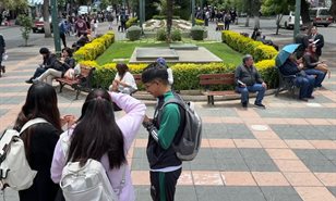 Dos candidatos para sacar a Bolivia de la crisis