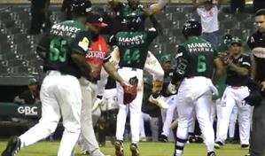 Lanzamiento salvaje en el noveno episodio permite que las Estrellas superen a los Leones