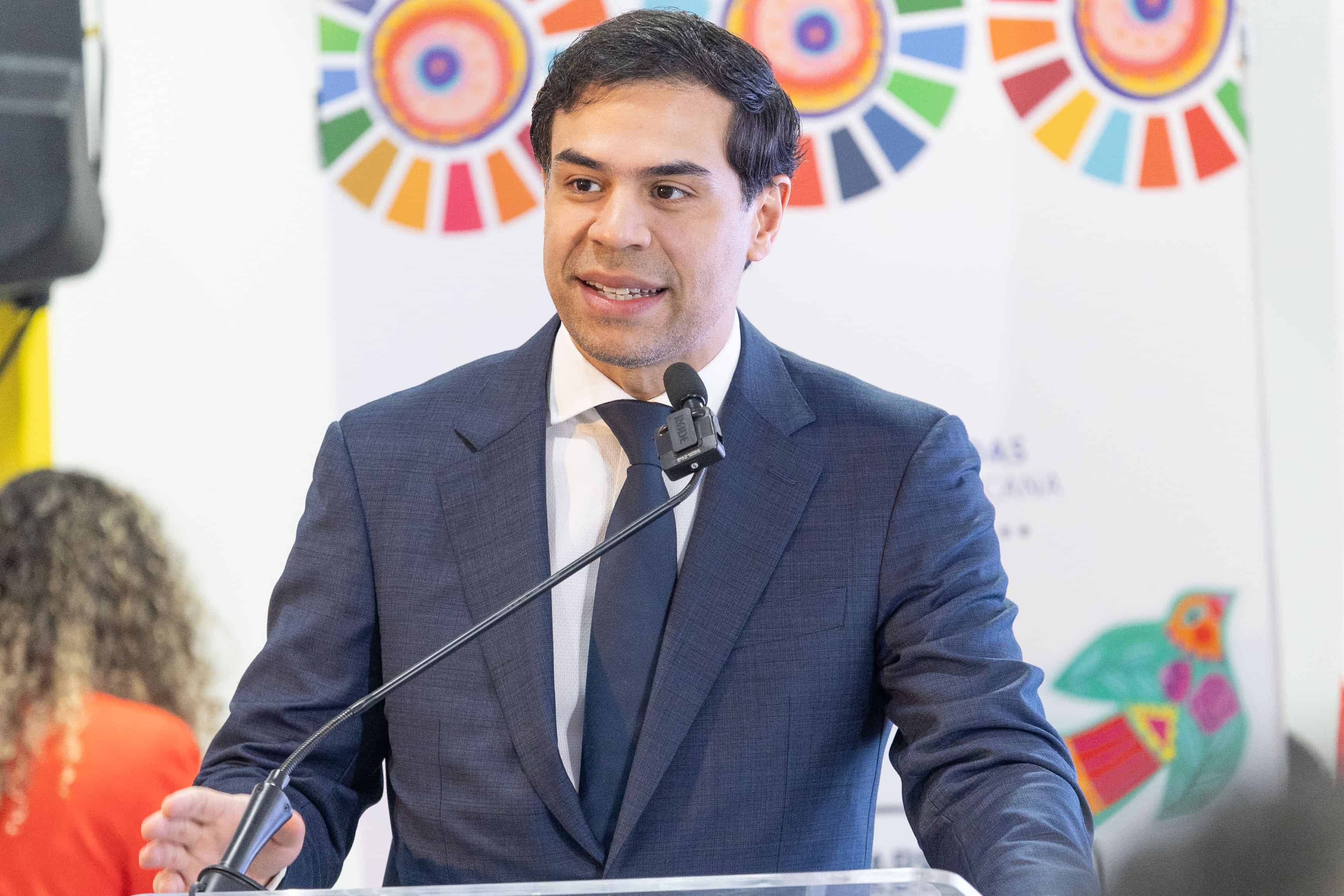 Roberto Ángel Salcedo, ministro de Cultura.