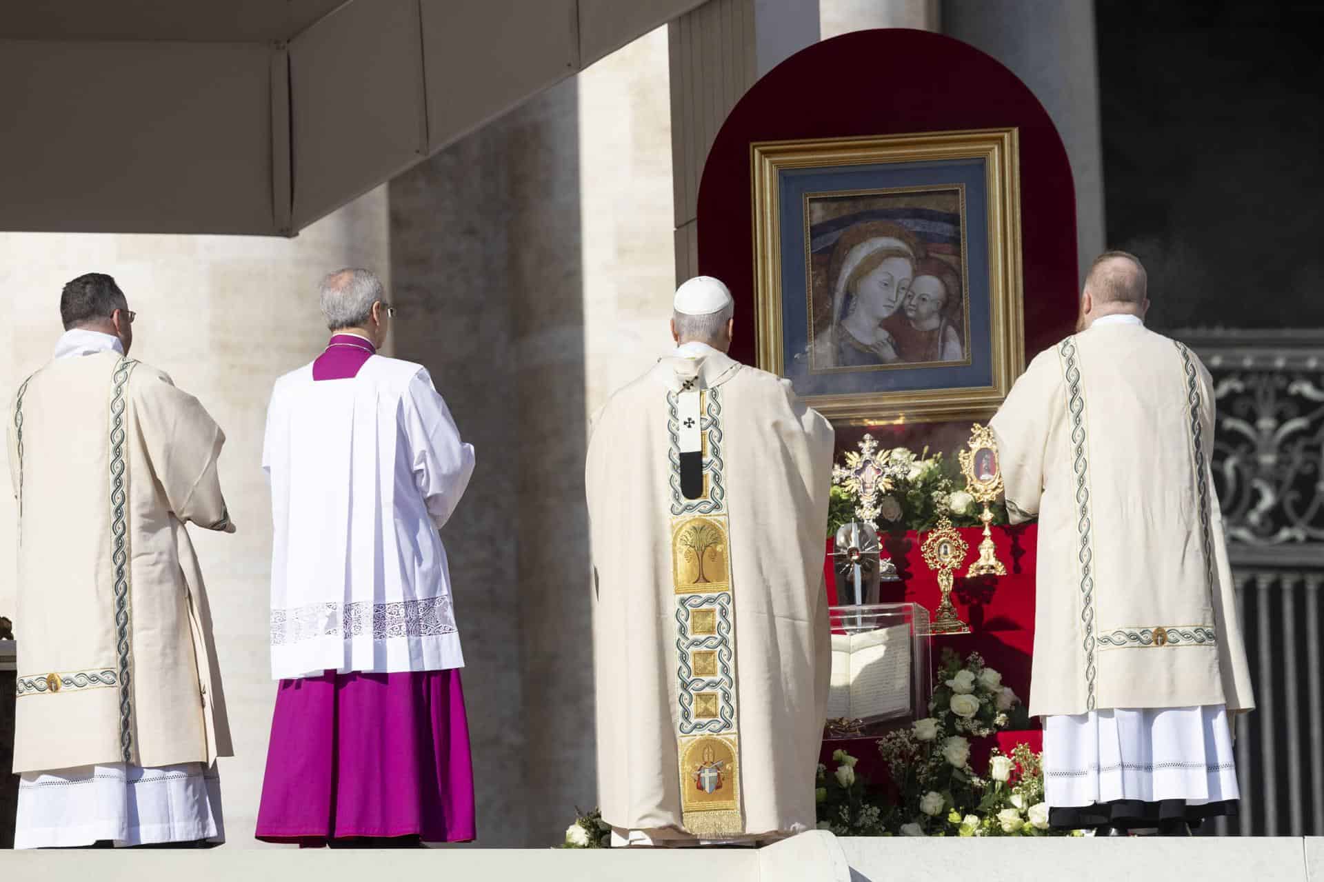 El papa canoniza a los primeros santos venezolanos
