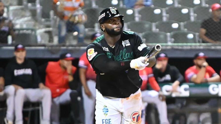Miguel Sanó impulsa triunfo de las Estrellas con su segundo jonrón Miguel Sanó impulsa triunfo de las Estrellas con su segundo jonrón