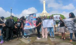 Familiares del peluquero ultimado por policías en La Barranquita realizan vigilia exigiendo justicia