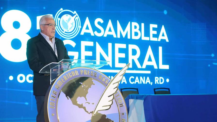 Presidente saliente de la SIP llama a defender cada día la libertad de prensa Presidente saliente de la SIP llama a defender cada día la libertad de prensa