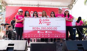 AFP Crecer y Seguros Crecer se movilizan contra el cáncer en carrera "Juntos para Crecer 5k y 10k