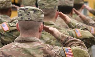 En EE. UU., veteranos de guerra buscan superar traumas gracias a psicodélicos