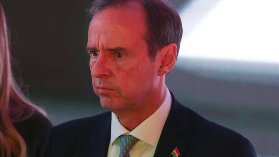 Jorge Quiroga reconoce la derrota en la segunda vuelta en Bolivia y felicita a Rodrigo Paz Jorge Quiroga reconoce la derrota en la segunda vuelta en Bolivia y felicita a Rodrigo Paz