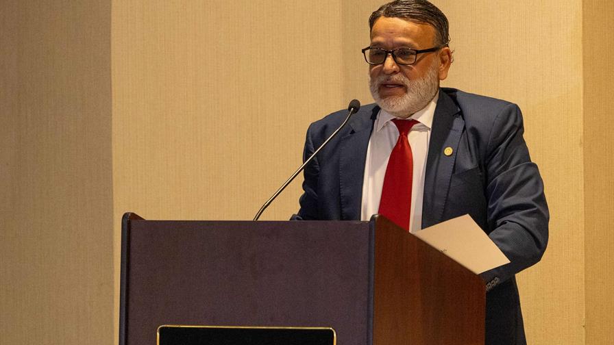 Comerciantes exigen que la cesantía sea sustituida por el Seguro de Desempleo Comerciantes exigen que la cesantía sea sustituida por el Seguro de Desempleo