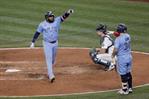 Vladimir Guerrero encendido en la víspera del último juego de la ALCS