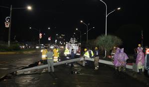 Cae sem&aacute;foro en la avenida 30 de Mayo; no se reportan lesionados