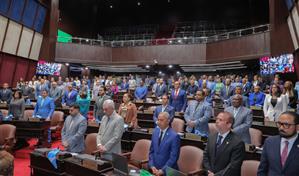 Diputados aprueban nombrar Circunvalación como Juan Bosch y avenida Ecológica como Peña Gómez