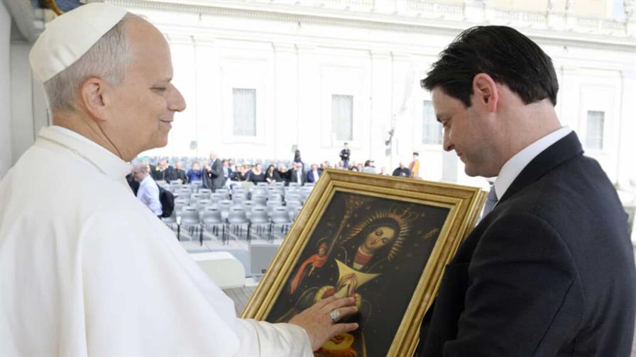 El papa León XIV otorga bendición apostólica a la Virgen Peregrina de la Altagracia El papa León XIV otorga bendición apostólica a la Virgen Peregrina de la Altagracia