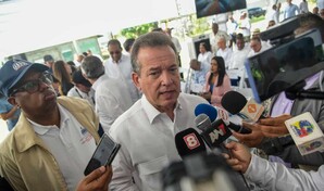 Gobierno destaca auge del cemento y anuncia alianza p&uacute;blico-privada para construcci&oacute;n