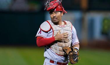 Kurt Suzuki le habría ganado la batalla a Pujols para dirigir a los Angelinos
