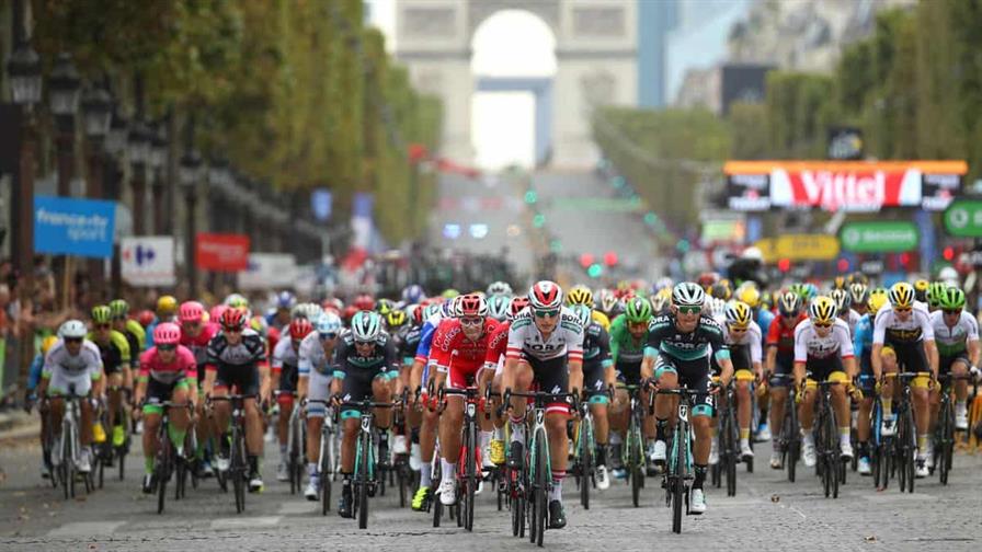 La UCI recomienda a los ciclistas no usar las cetonas, pero no las prohíbe La UCI recomienda a los ciclistas no usar las cetonas, pero no las prohíbe