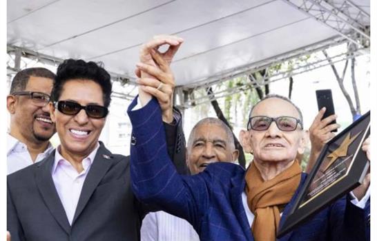 Lo que Luis Segura le dijo a Bonny Cepeda tras aplazarse audiencia por demanda de derechos de autor