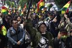 Cientos de personas protestan en Bolivia contra la elección de Paz como presidente