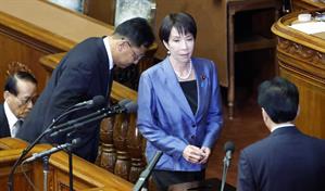 La conservadora Sanae Takaichi se convierte en la primera mujer en liderar Japón