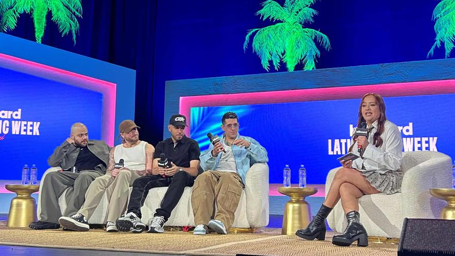 Las nuevas restricciones migratorias de EE.UU. amenazan las giras de artistas latinos Las nuevas restricciones migratorias de EE.UU. amenazan las giras de artistas latinos