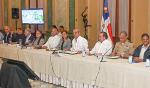 Abinader encabeza reunión con organismos de socorro por avance de tormenta tropical Melissa