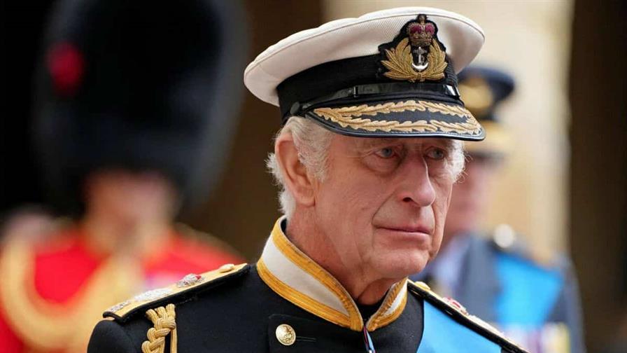 Carlos III anuncia reducción de su tratamiento contra el cáncer tras diagnóstico positivo Carlos III anuncia reducción de su tratamiento contra el cáncer tras diagnóstico positivo