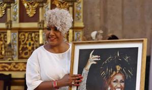 Cubanos en EE.UU. celebran a Celia Cruz como una diosa que triunfó ante el comunismo
