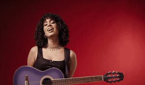 Ivy Negro prende fuego al alma con Tártaro, su primer álbum de estudio