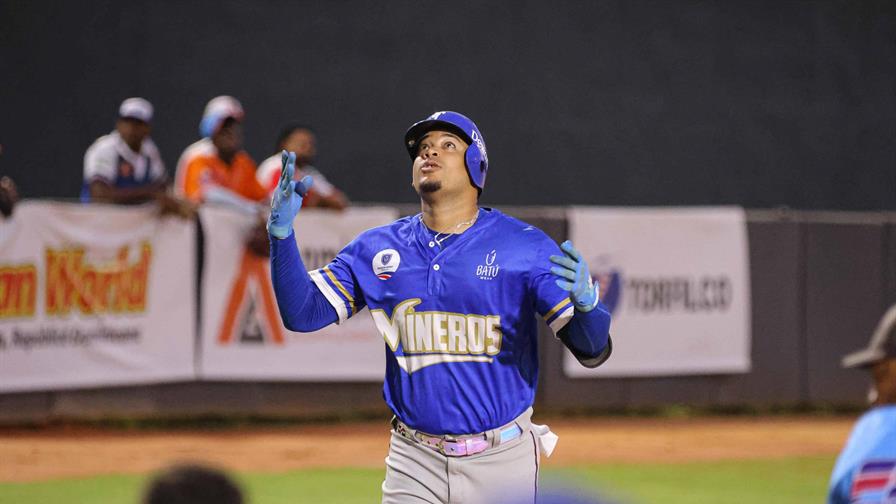 Jomar Reyes, electo el Jugador Más Valioso de la Liga de Béisbol de Verano