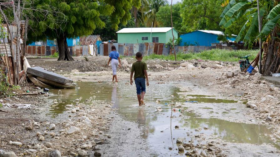 Lluvias leves y nublados en provincias del Sur ante efectos de la tormenta Melissa Lluvias leves y nublados en provincias del Sur ante efectos de la tormenta Melissa