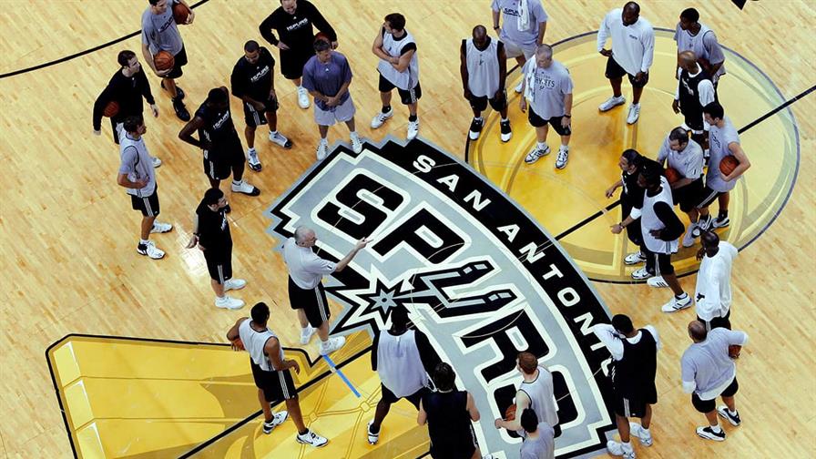 El logo del trofeo Larry OBrien volverá a las canchas en Las Finales de la NBA El logo del trofeo Larry OBrien volverá a las canchas en Las Finales de la NBA