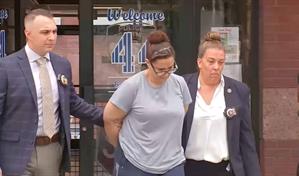 Dominicana acusada de matar a sus gemelos reci&eacute;n nacidos en el Bronx se declara inocente