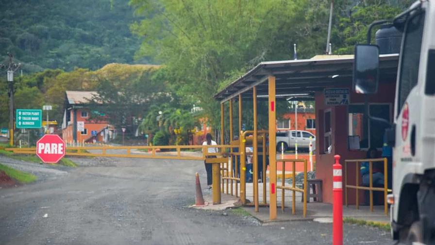 Los trabajadores que quedaron atrapados en mina Cerro de Maimón regresan a laborar tras el derrumbe