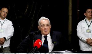 Álvaro Uribe celebra su absolución y afirma que la justicia está por encima de la política