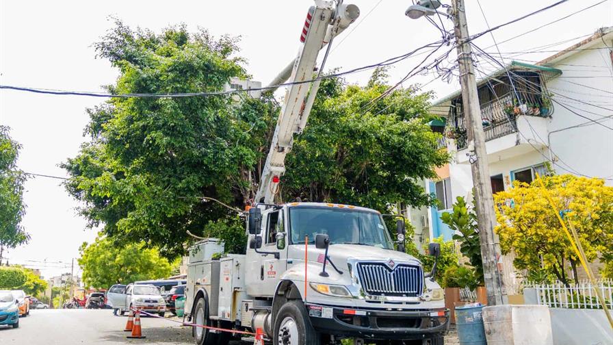 Edesur dice recupera energía y factura RD$46 millones por conexiones ilegales