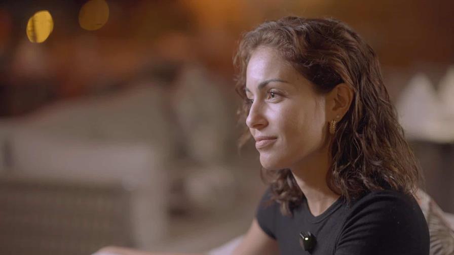 La actriz Hiba Abouk denuncia el racismo en la actuación y su apoyo a Palestina La actriz Hiba Abouk denuncia el racismo en la actuación y su apoyo a Palestina