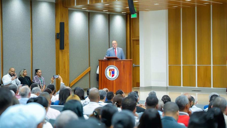 Magín Díaz dice que el 2025 ha sido un año difícil para la economía dominicana Magín Díaz dice que el 2025 ha sido un año difícil para la economía dominicana