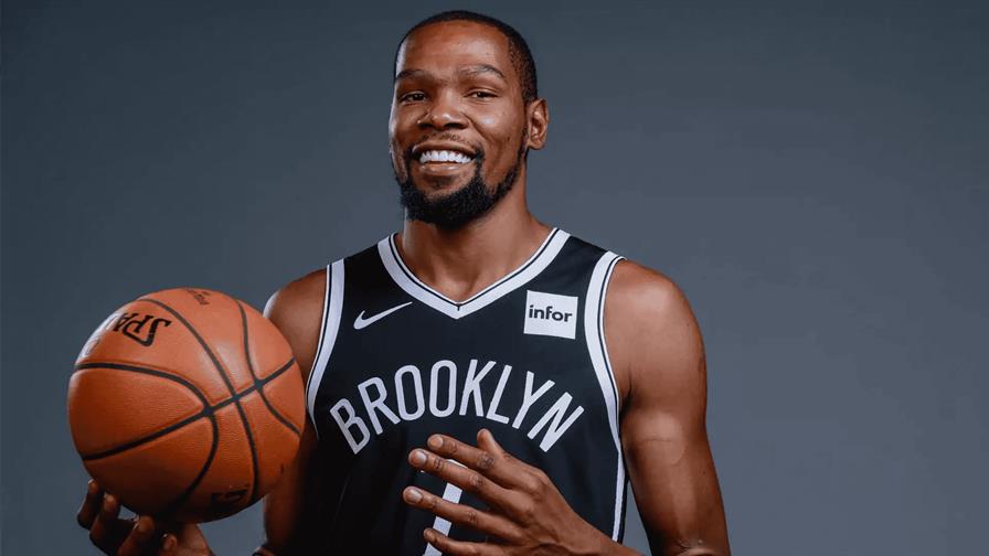 Netflix prepara una serie documental sobre la estrella del baloncesto Kevin Durant Netflix prepara una serie documental sobre la estrella del baloncesto Kevin Durant