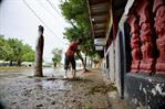 Comunidades incomunicadas en zona alta de Barahona por crecida de río Comunidades incomunicadas en zona alta de Barahona por crecida de río