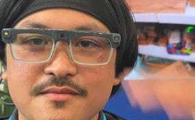 Amazon usa la IA para mejorar a los robots que trabajan en sus centros de distribución