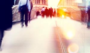 Qué es el efecto unheimlich: cuando lo cotidiano nos aterra