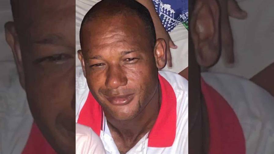 Familiares piden ayuda para localizar a joven desaparecido en Santo Domingo Este Familiares piden ayuda para localizar a joven desaparecido en Santo Domingo Este