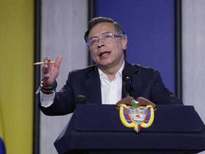 Gustavo Petro y las sanciones financieras impuestas por Trump